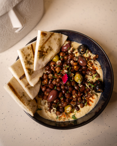 BLACK CHANA HUMMUS